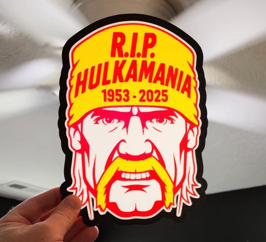 Hulk Hogan RIP light box - LED lights installed! WWE - Thumbnail 2
