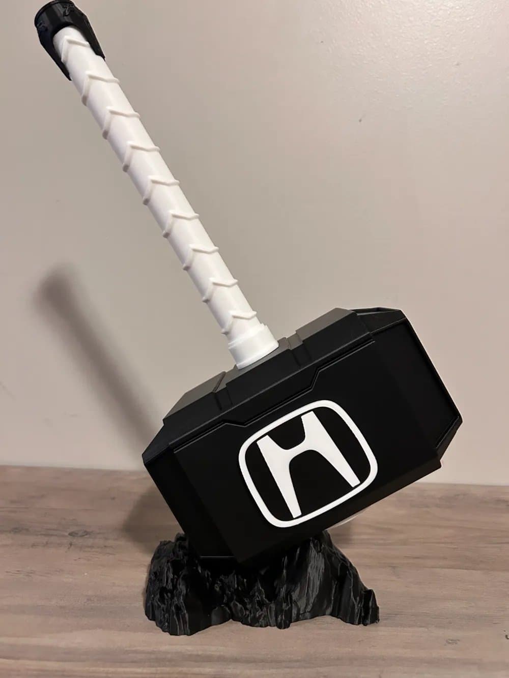 Honda inspired Mjolnir Thor's Hammer and rock stand - 3D Printed Fan Art - Thumbnail 2