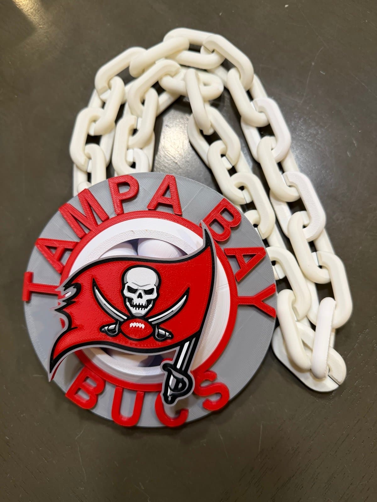 Tampa Bay Buccaneers spinning hype fan chain necklace! Unique fan item!
