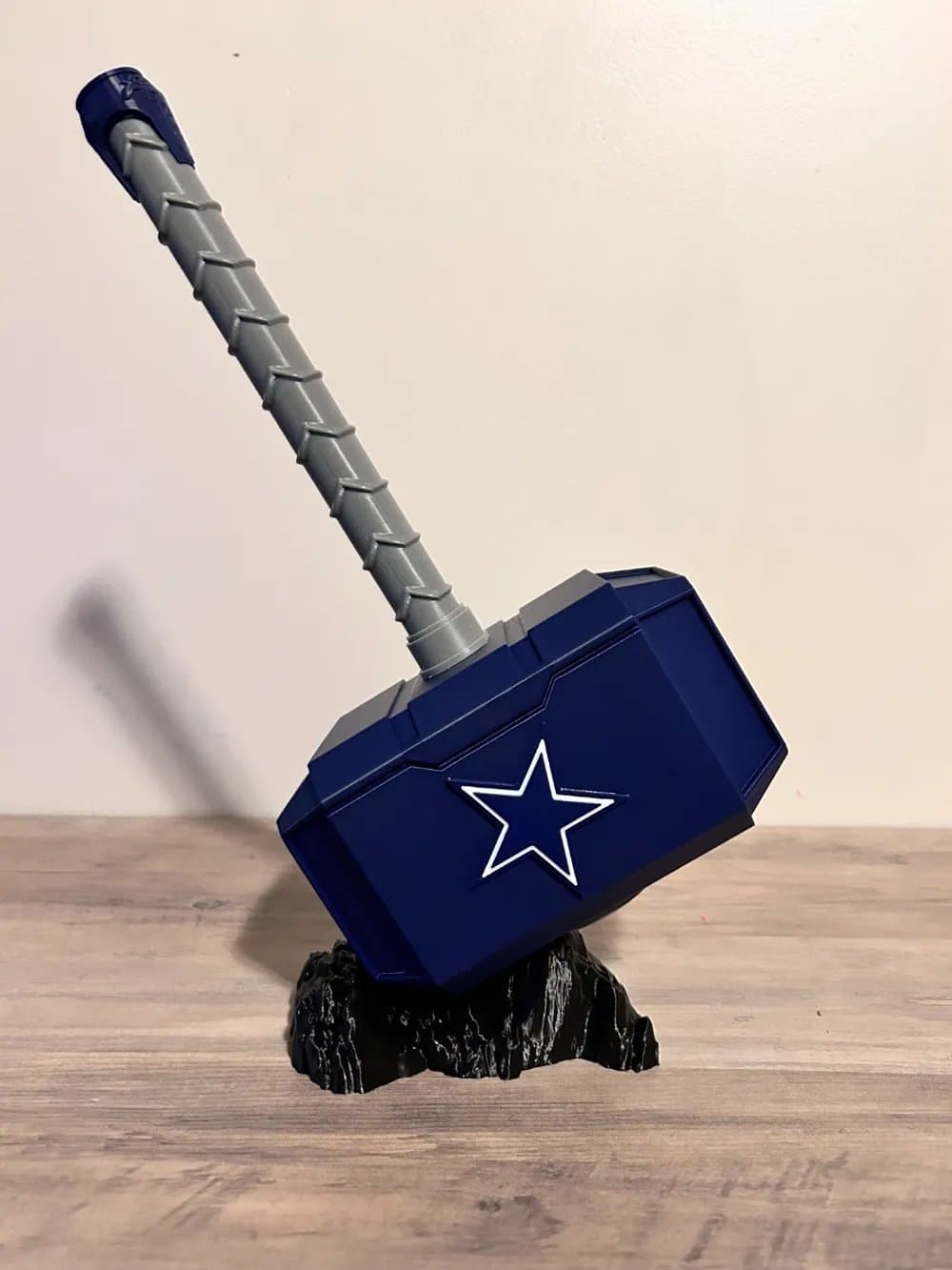 Dallas Cowboys Thor inspired hammer and rock stand. Unique fan item! - Thumbnail 2
