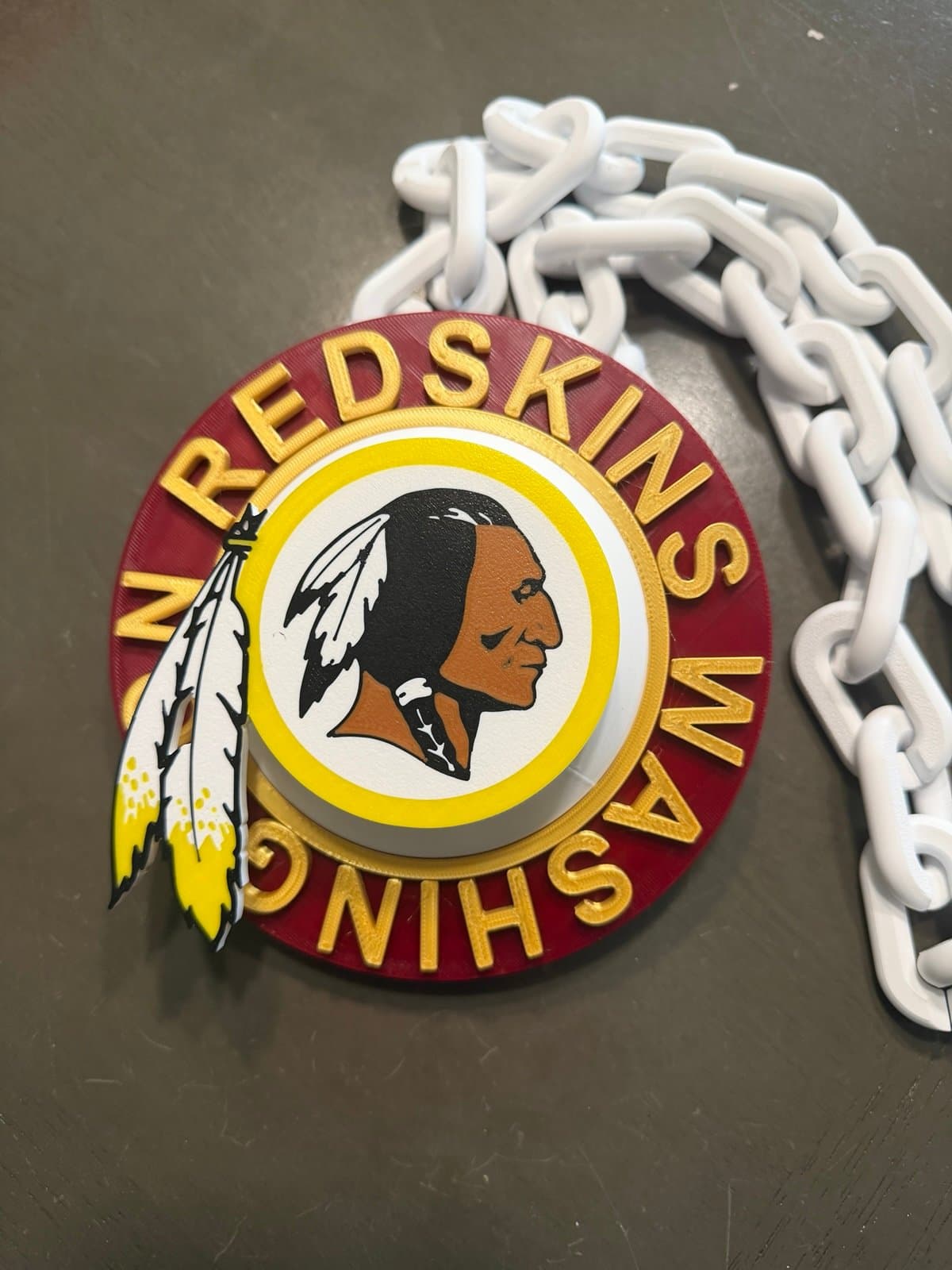 Washington Redskins spinning hype fan chain necklace