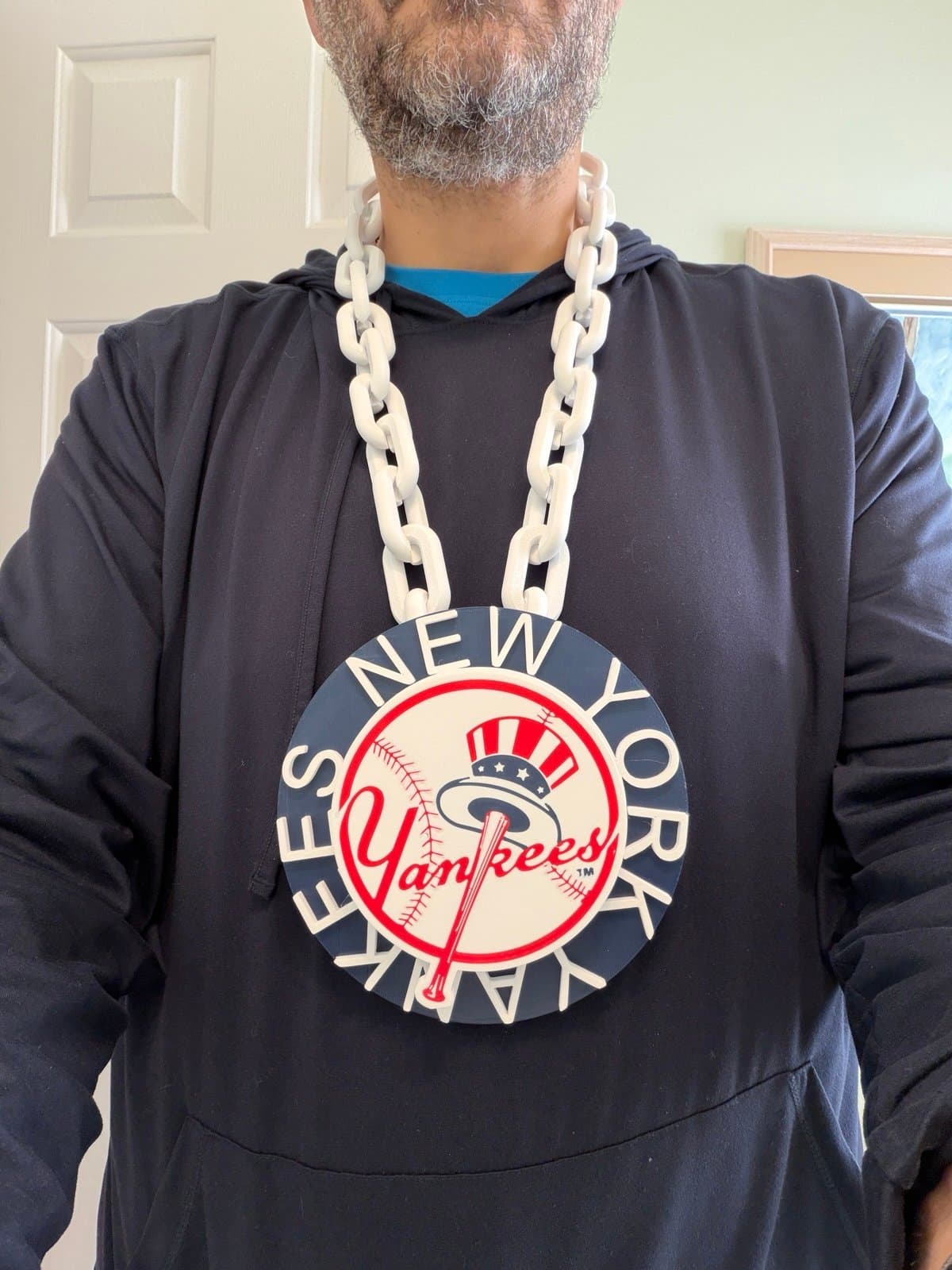 New York Yankees spinning hype fan chain!