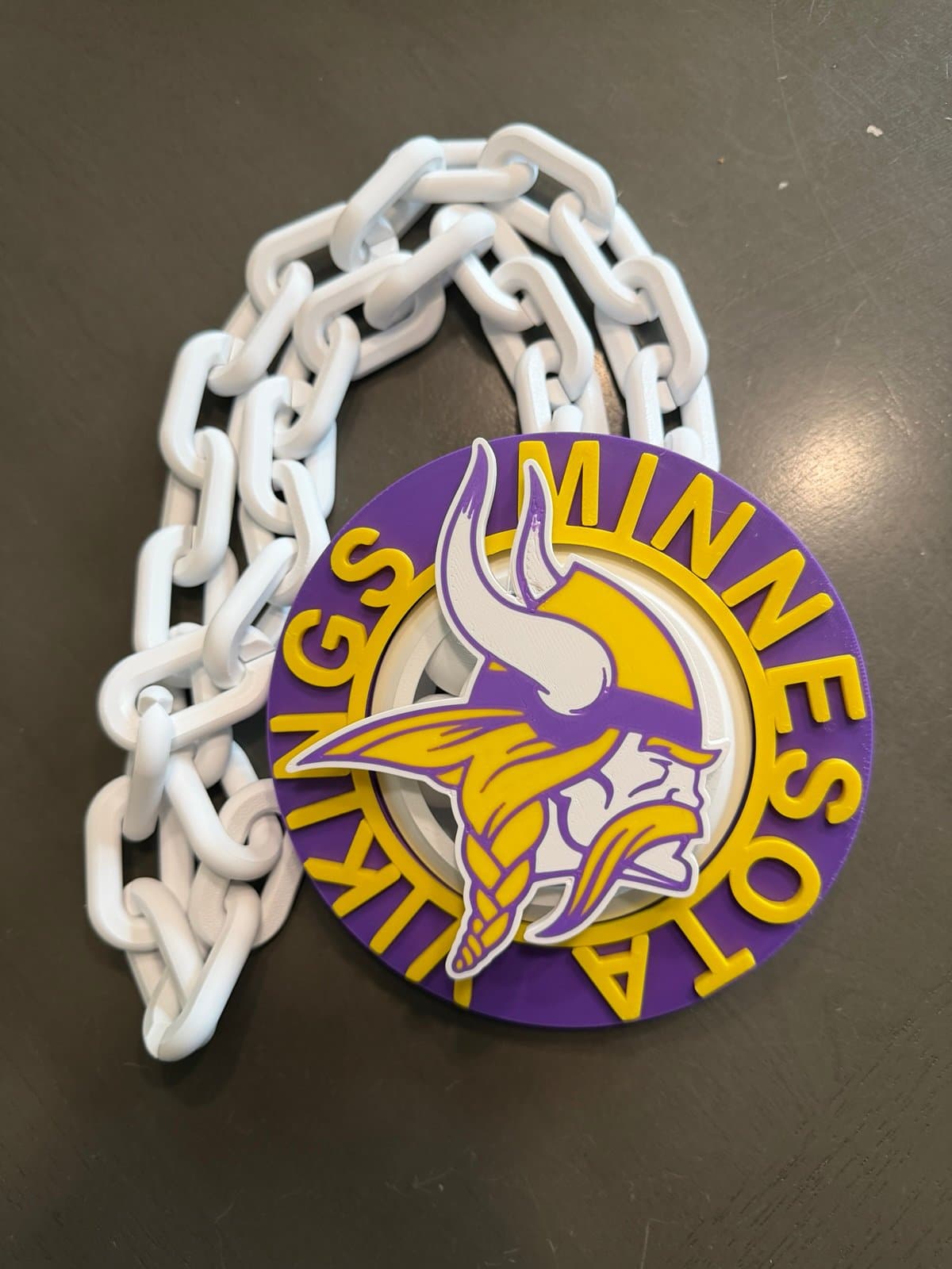 Spinning Minnesota Vikings hype fan chain! Custom made just for you! - Thumbnail 3