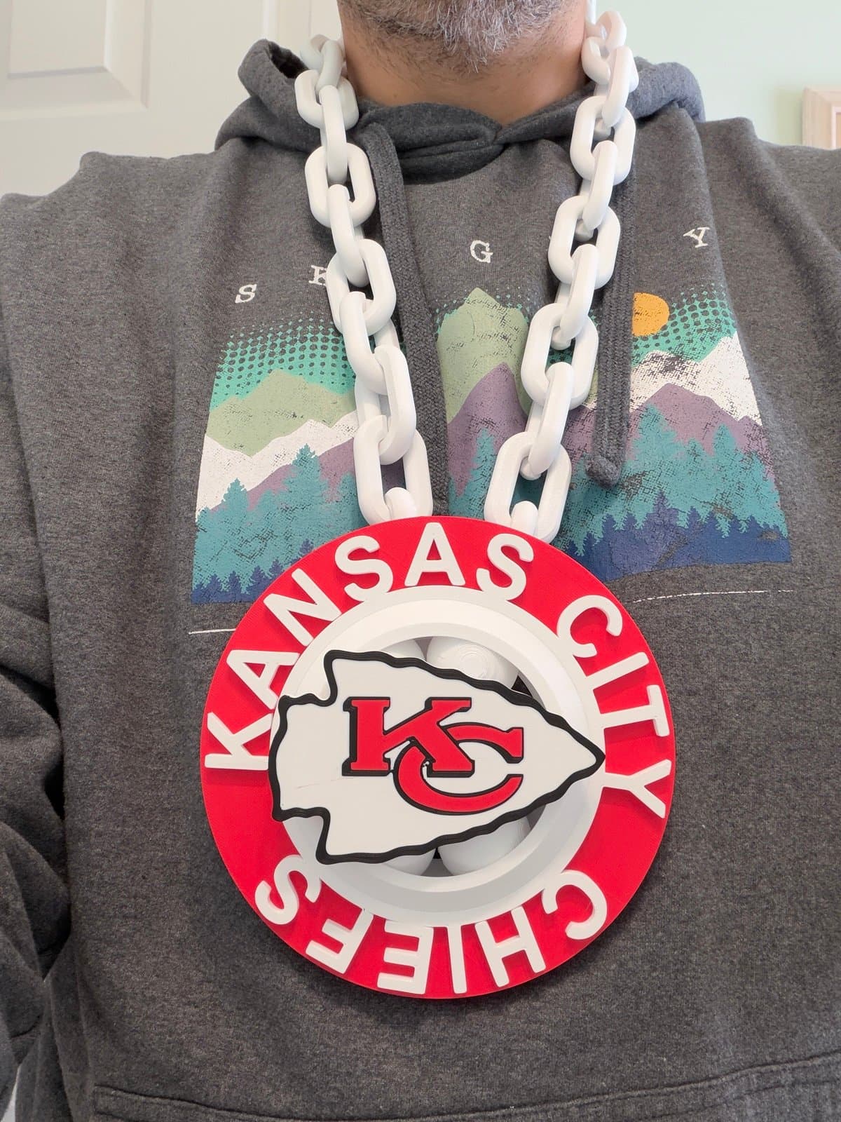 Kansas City Chiefs spinning chain hype necklace