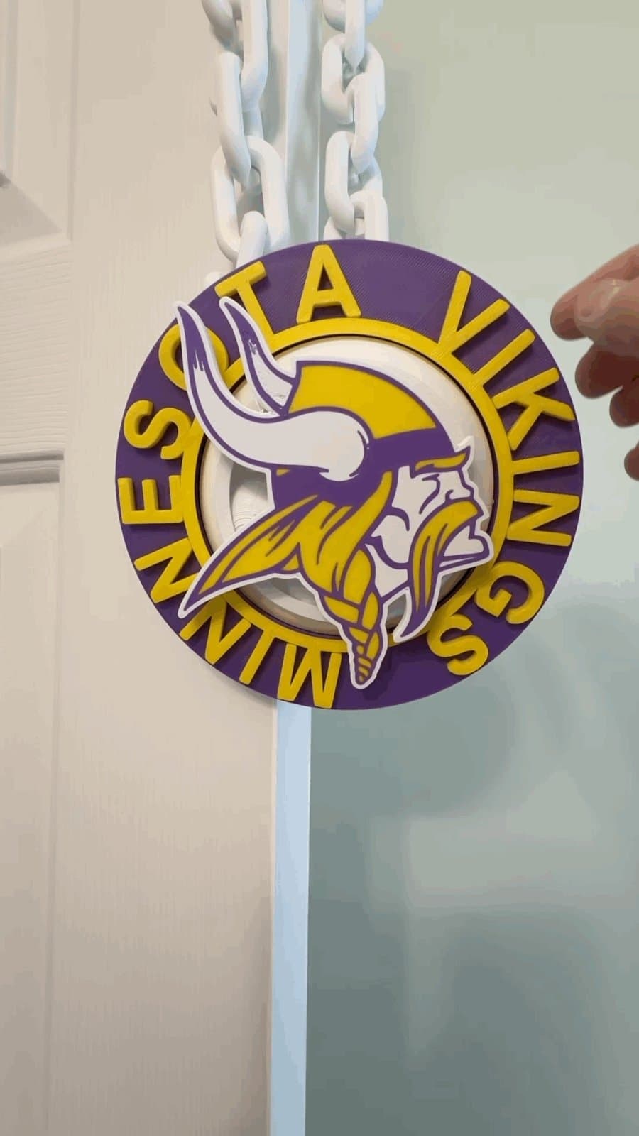 Spinning Minnesota Vikings hype fan chain! Custom made just for you!