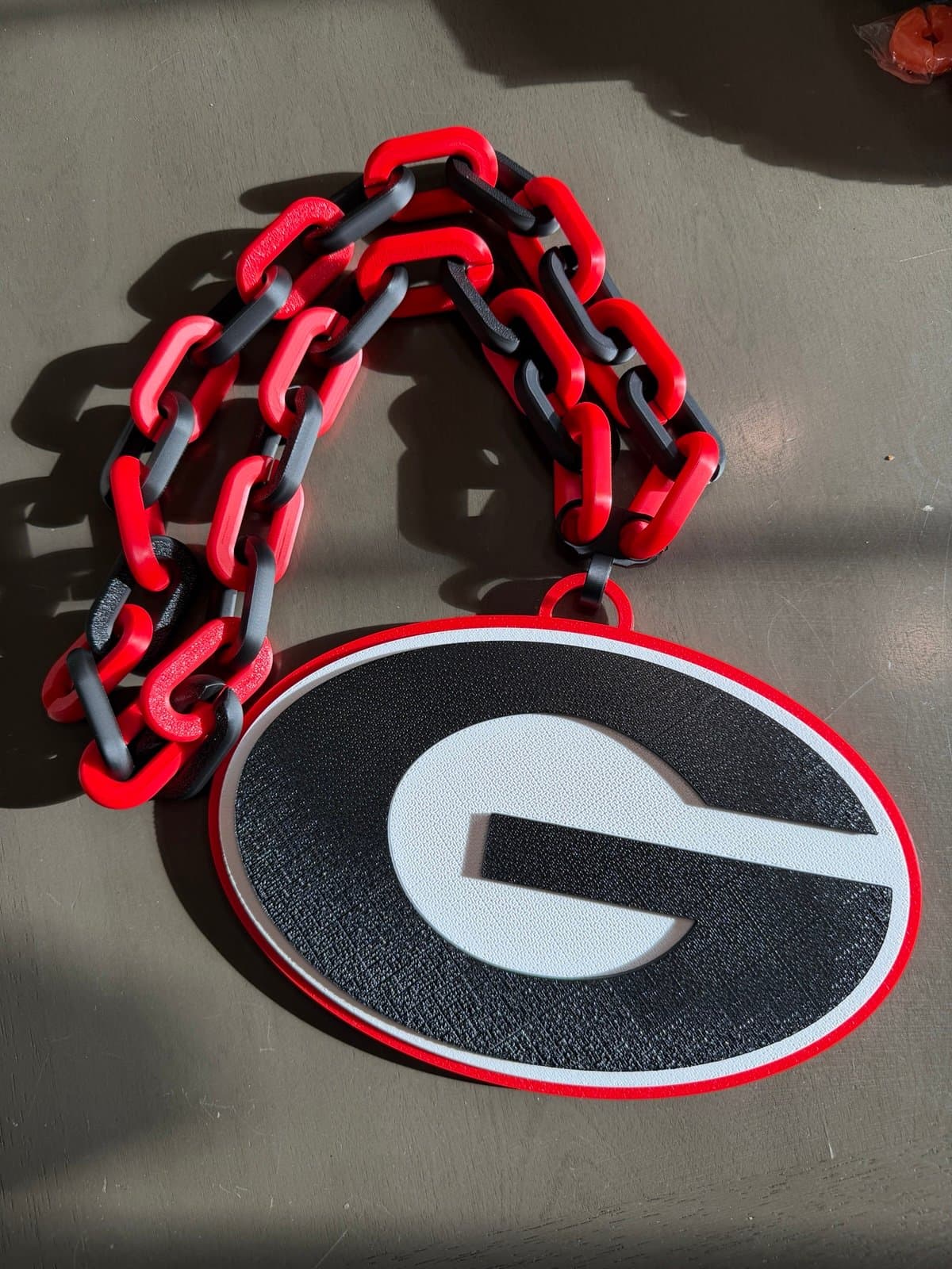 Georgia Bulldogs extra large hype fan chain! Custom made just for you! - Thumbnail 2