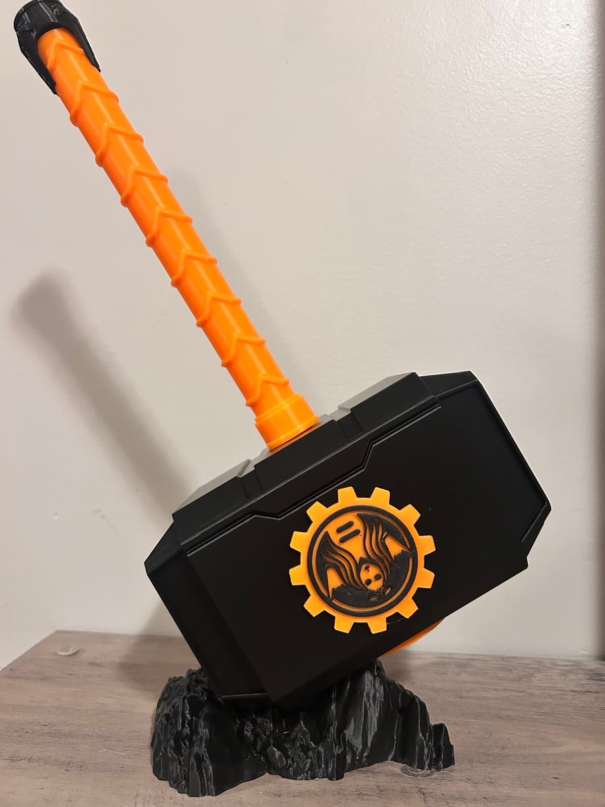 Becky Lynch - The Man - WWE - Mjolnir Thor's Hammer - 3D Printed Fan Art - Thumbnail 2
