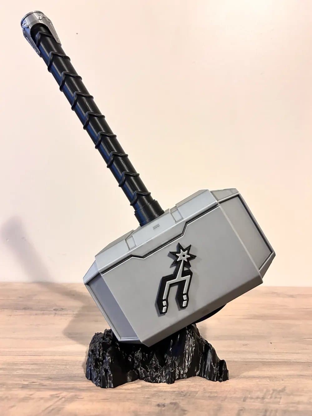 San Antonio Spurs inspired Thor hammer and rock stand - Thumbnail 2