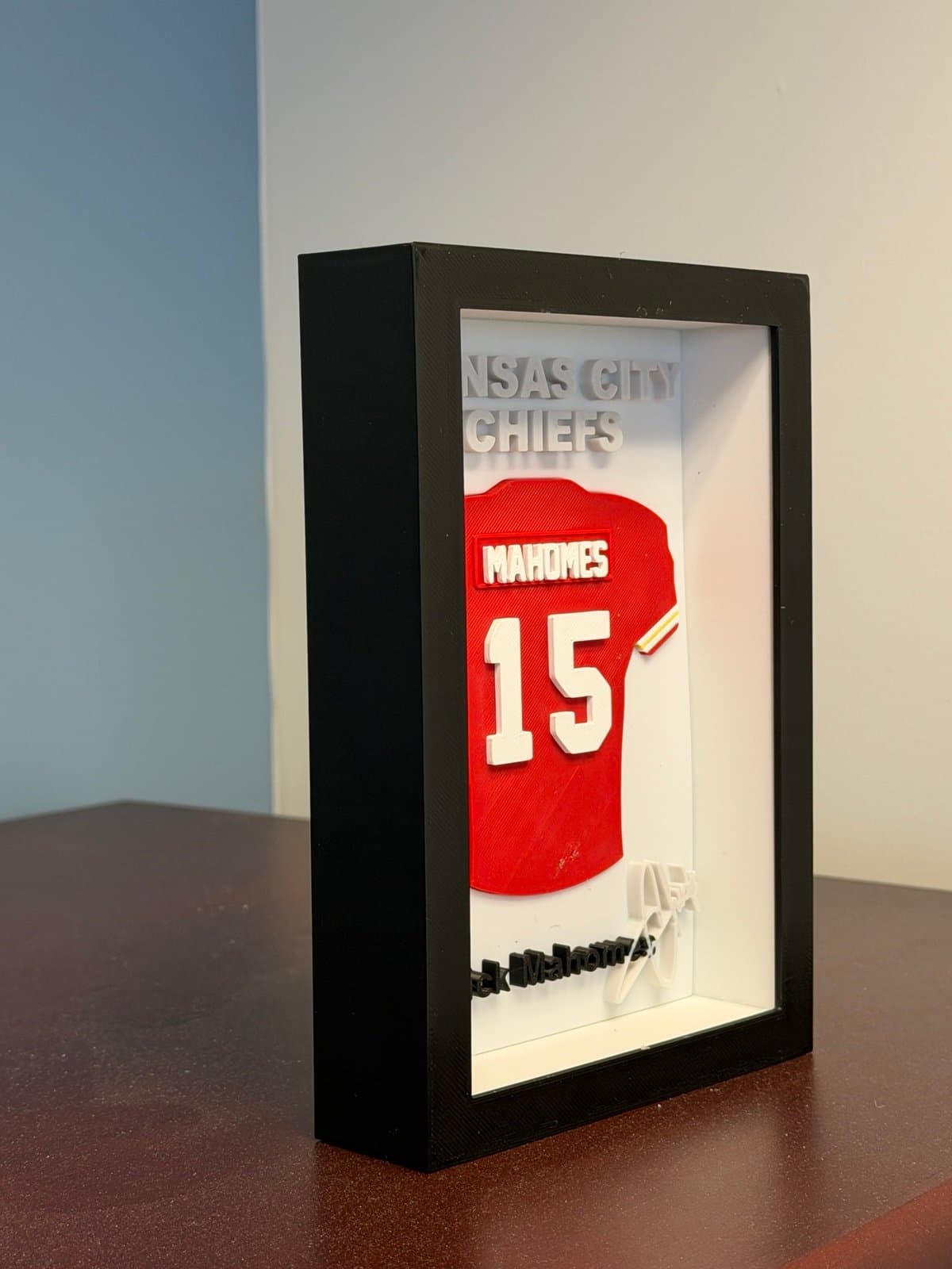 Patrick Mahomes Jersey frame - 3d printed - Kansas City Chiefs - Thumbnail 3
