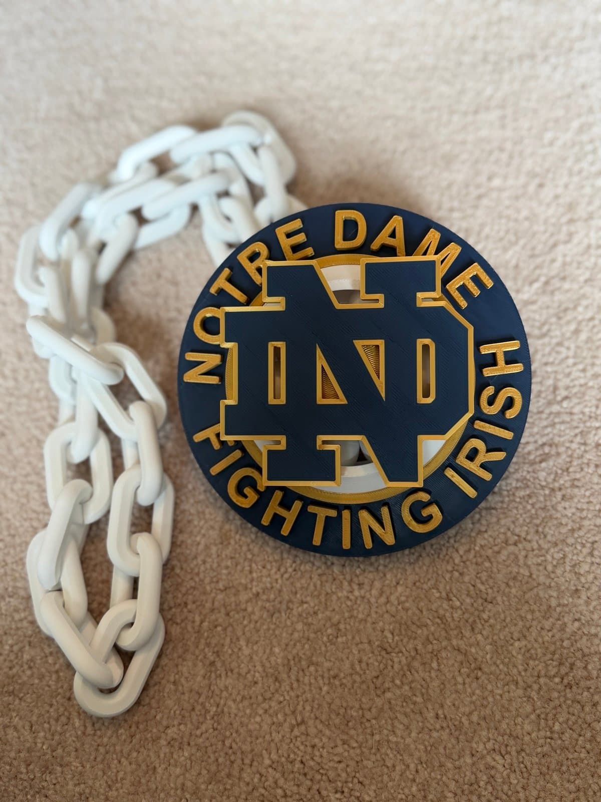 Notre Dame spinning fan hype chain necklace - Thumbnail 2
