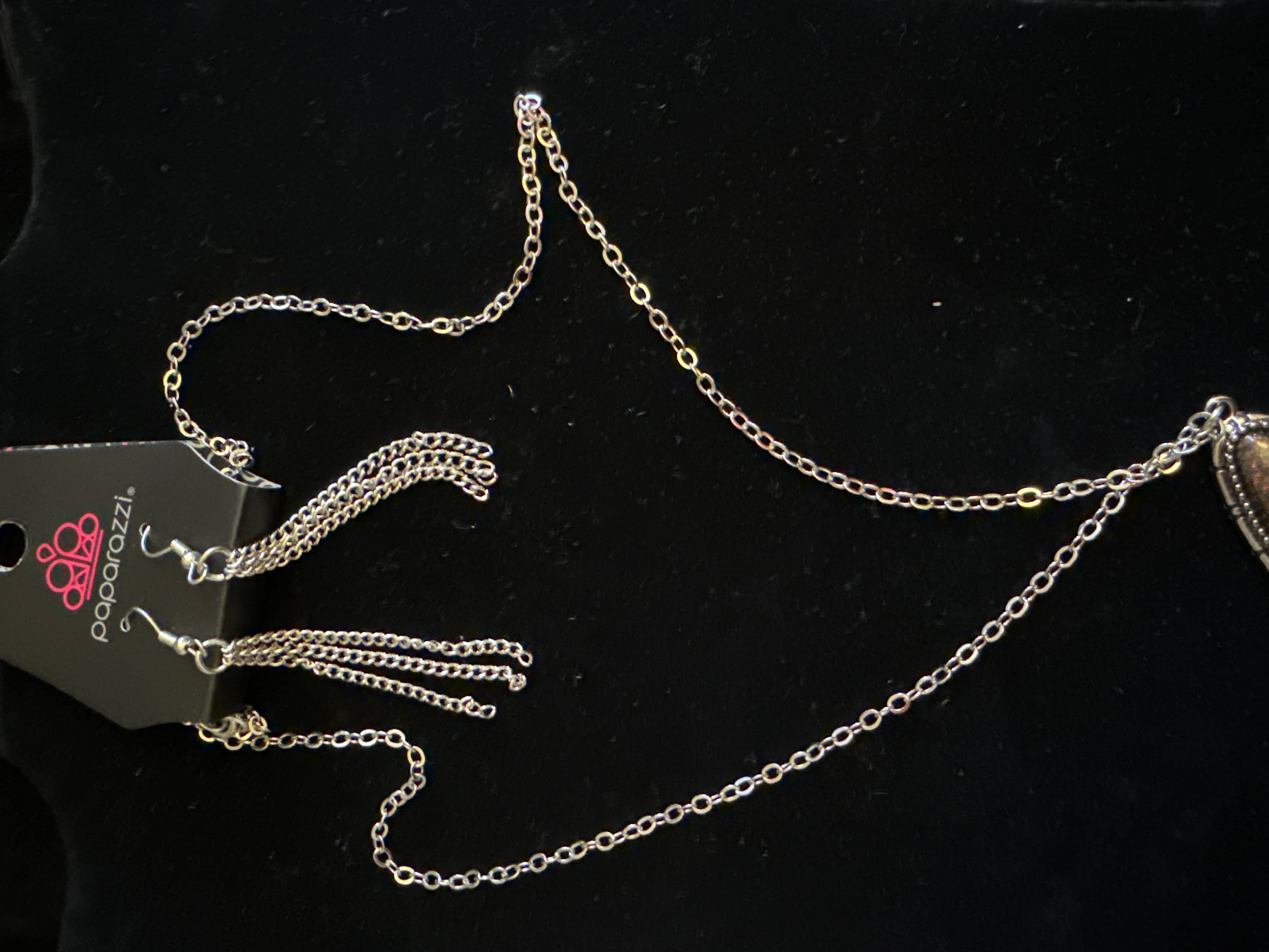 Silver Chain Necklace with Pendant and Tassel - Thumbnail 2