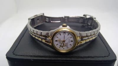 CITIZEN Unisex Wristwatch ECO-DRIVE DISNEY MICKEY MOUSE (GJE003225) - Thumbnail 4