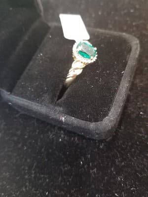 Synthetic Emerald Lady's Stone Ring Yellow Gold Electroplate 4.2g (I-131) - Thumbnail 3