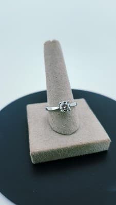 Lady's Platinum-Diamond Solitaire .70 CT. 999 Platinum 5.08g Size:5. (GJE003614) - Thumbnail 9