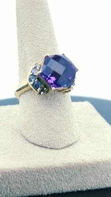 Amethyst Lady's Stone Ring 14K Yellow Gold 5g Size:6 (GJE000026) - Image 1