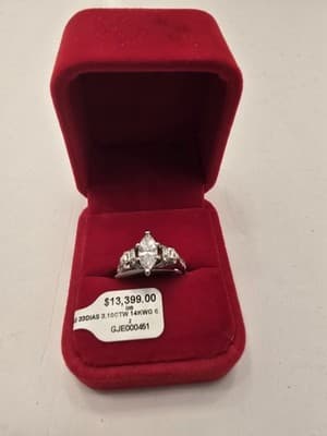 ENGAGEMENT RING: 6.03G 14K-W/G, CTW MARQUISE CUT DIAMOND , TCW 3.10, SIZE 6.75 - Image 1