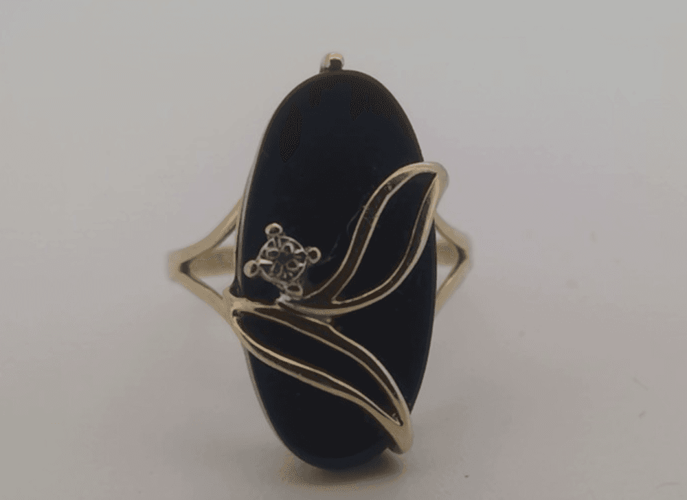 Vintage Onyx Lady's Stone & Diamond Ring .45 CT. 10K Yellow Gold 2.92g - Thumbnail 3
