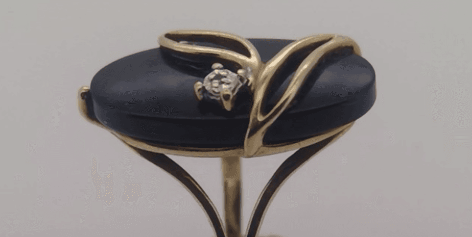 Vintage Onyx Lady's Stone & Diamond Ring .45 CT. 10K Yellow Gold 2.92g - Thumbnail 6