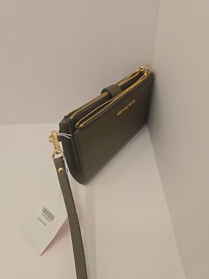 Michael Kors Jet Set Travel Double-Zip Wristlet Green Leather NEW NEW NEW - Thumbnail 18