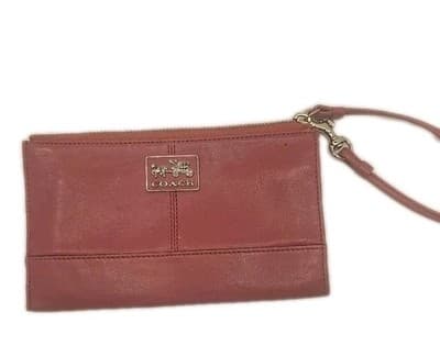Coach Pink Leather Clutch Zipper Wristlet rectangular, wrist Strap, lined fabric - Thumbnail 5