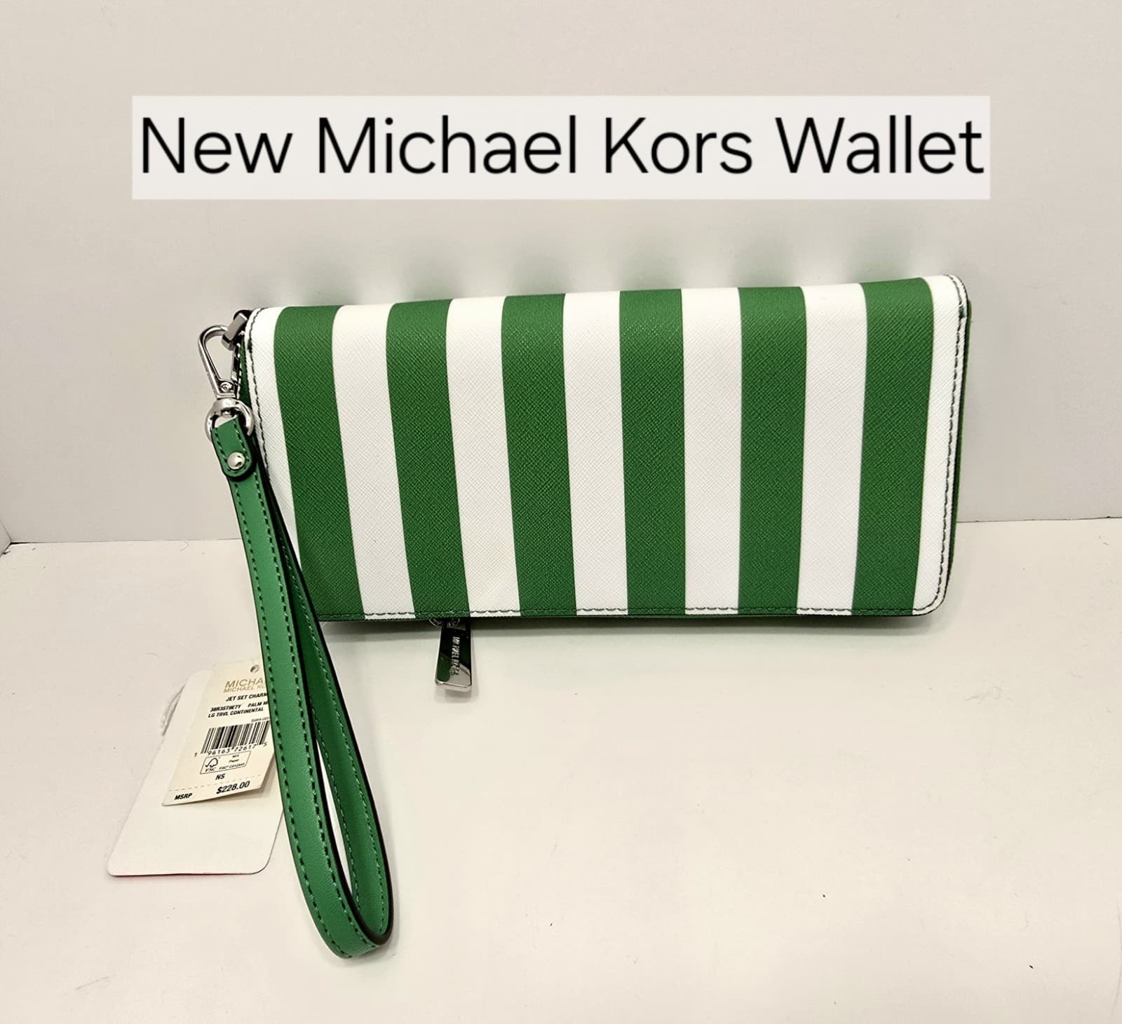 Michael Kors Wallet Purse Coin Purse Jet Set Charm Continental GREEN & WHITE - Thumbnail 8