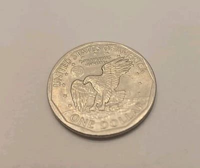 RARE ERROR NEAR DATE WIDE RIIM 1979 P CIRCULATED $1 DOLLAR SUSAN B ANTHONY - Thumbnail 4