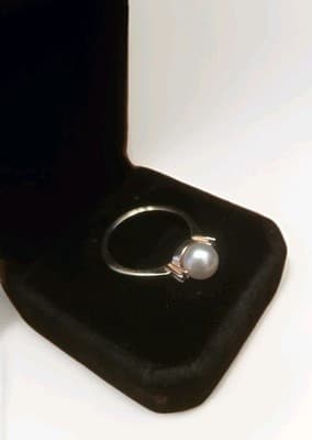 14k Yellow Gold Cultured Pearl & 2 Tanzanite Womens Trilogy Ring - Thumbnail 6