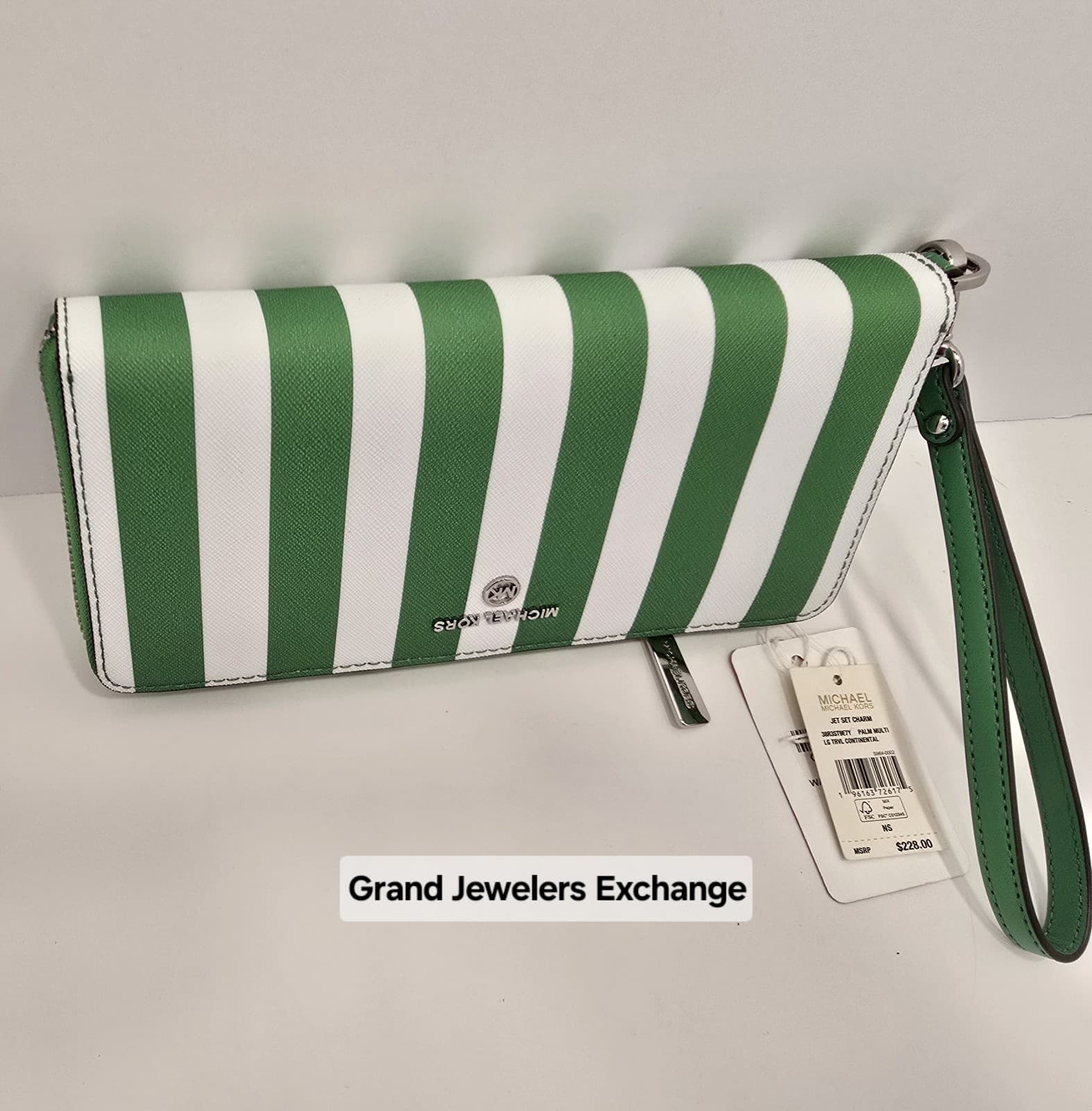 Michael Kors Wallet Purse Coin Purse Jet Set Charm Continental GREEN & WHITE - Image 1