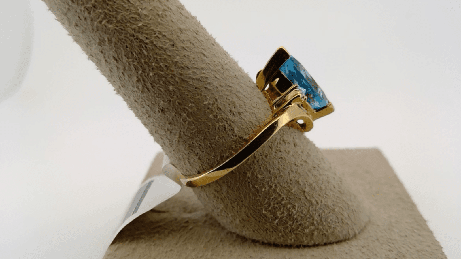 Blue Topaz Lady's Stone Ring 10K Yellow Gold 1.82g Size:6 - Thumbnail 3