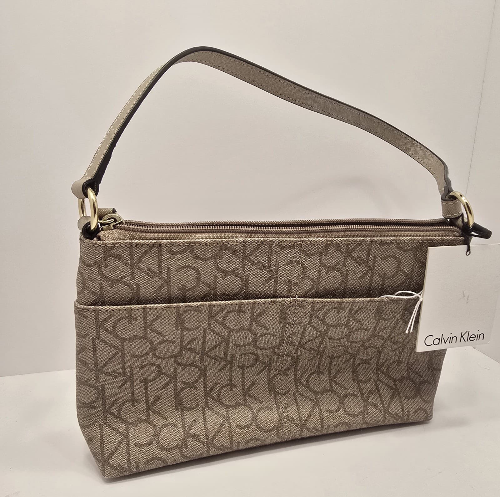 Calvin Klein Small Shoulder Bag 10.5"L x 7.25"T Iconic Logo Purse *MAKE OFFER - Thumbnail 6