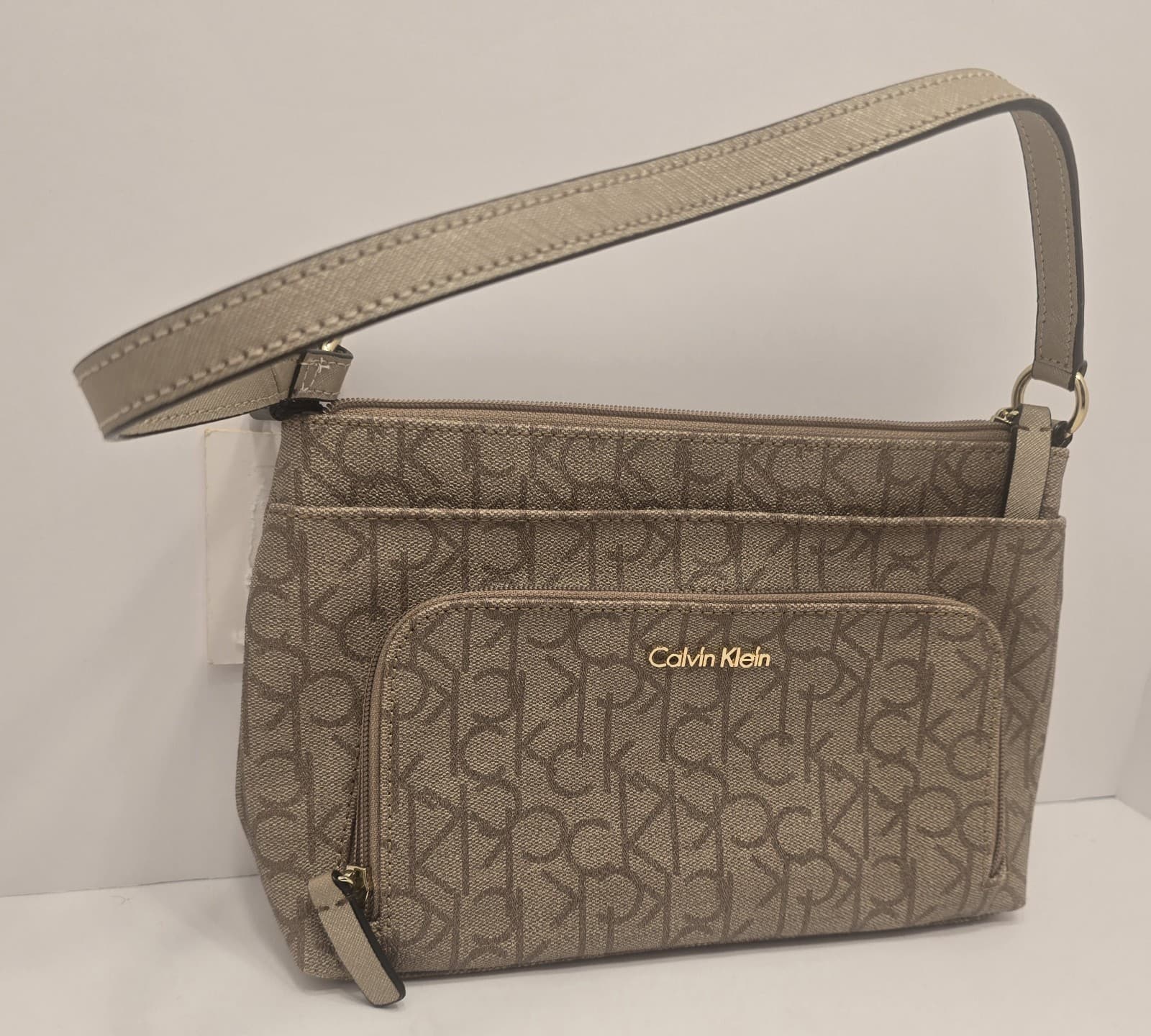 Calvin Klein Small Shoulder Bag 10.5"L x 7.25"T Iconic Logo Purse *MAKE OFFER - Thumbnail 10