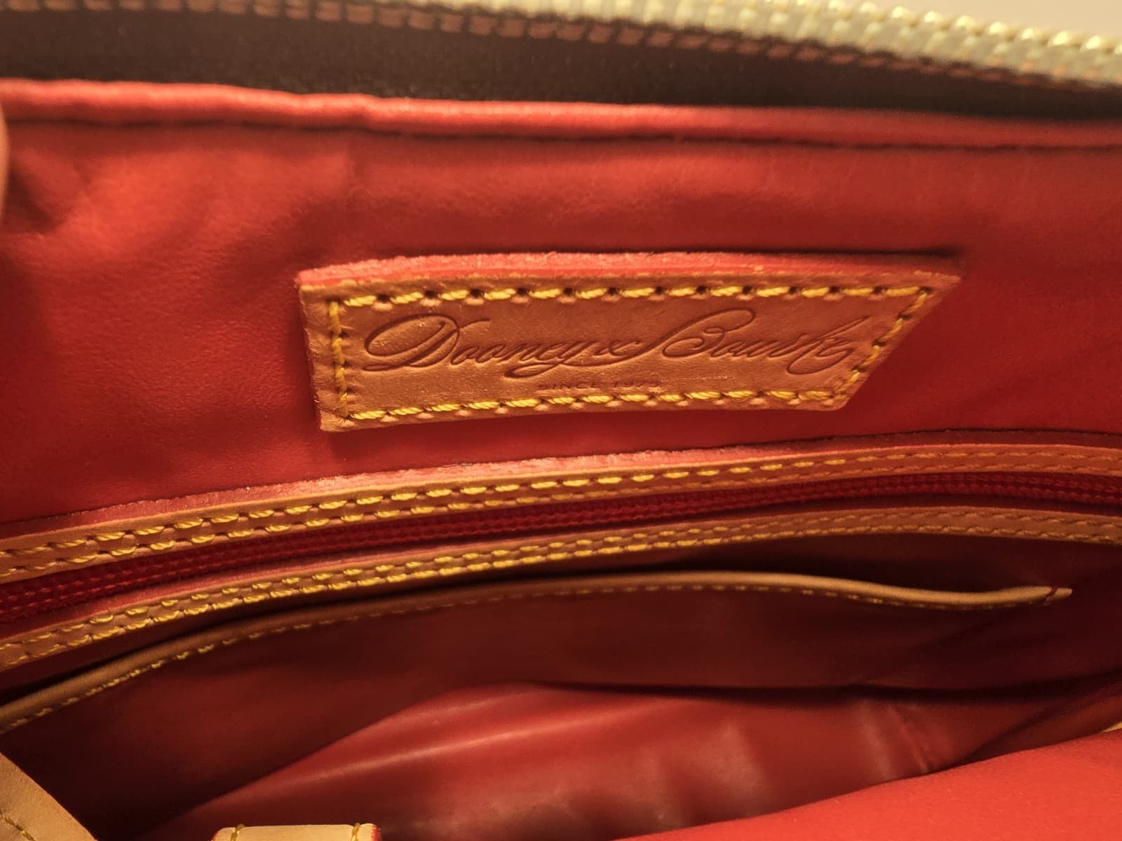 Dooney & Bourke Pink Kimberly Crossbody Leather Strawberry NEW - MAKE OFFER - Thumbnail 17