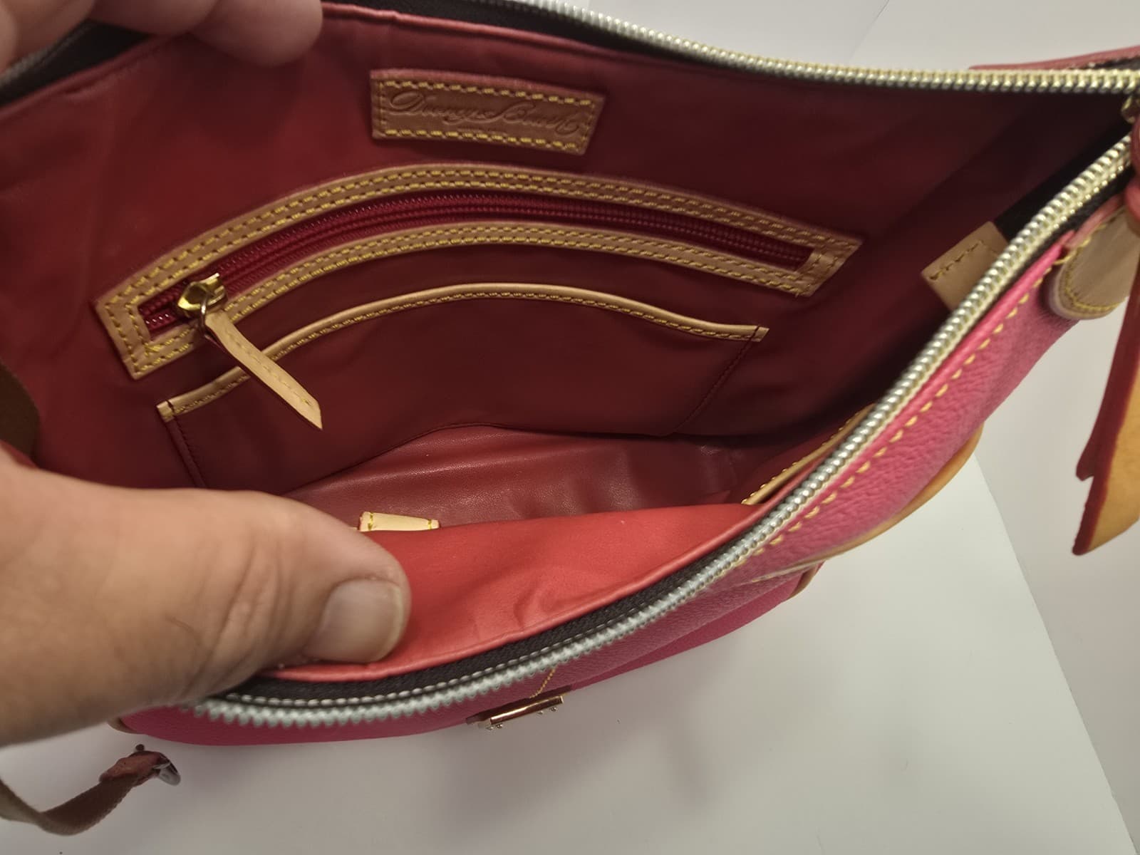 Dooney & Bourke Pink Kimberly Crossbody Leather Strawberry NEW - MAKE OFFER - Thumbnail 3