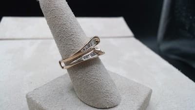 Lady's Diamond Engagement Ring 31 Diamonds .62 Carat T.W. 14K Yellow Gold (8-2) - Thumbnail 3