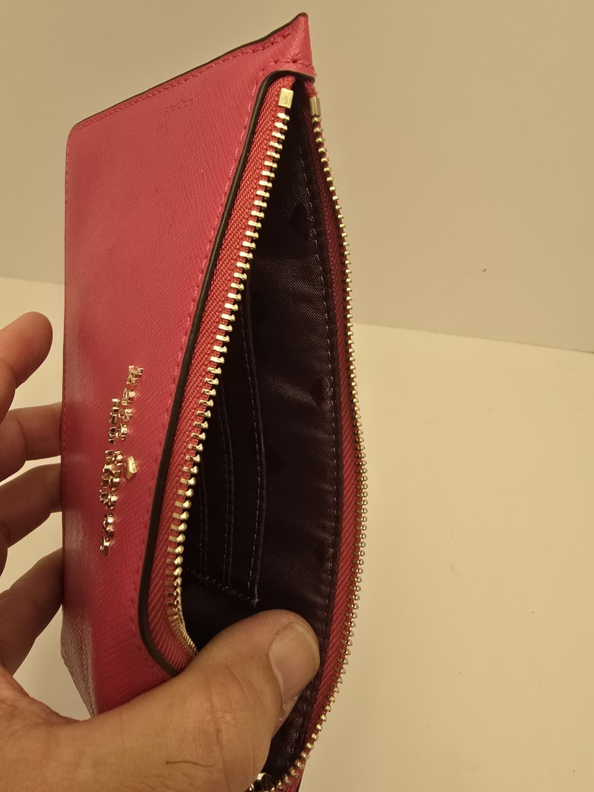 Kate Spade Wristlet Blossom Pink NEW WITHOUT TAGS - Thumbnail 5
