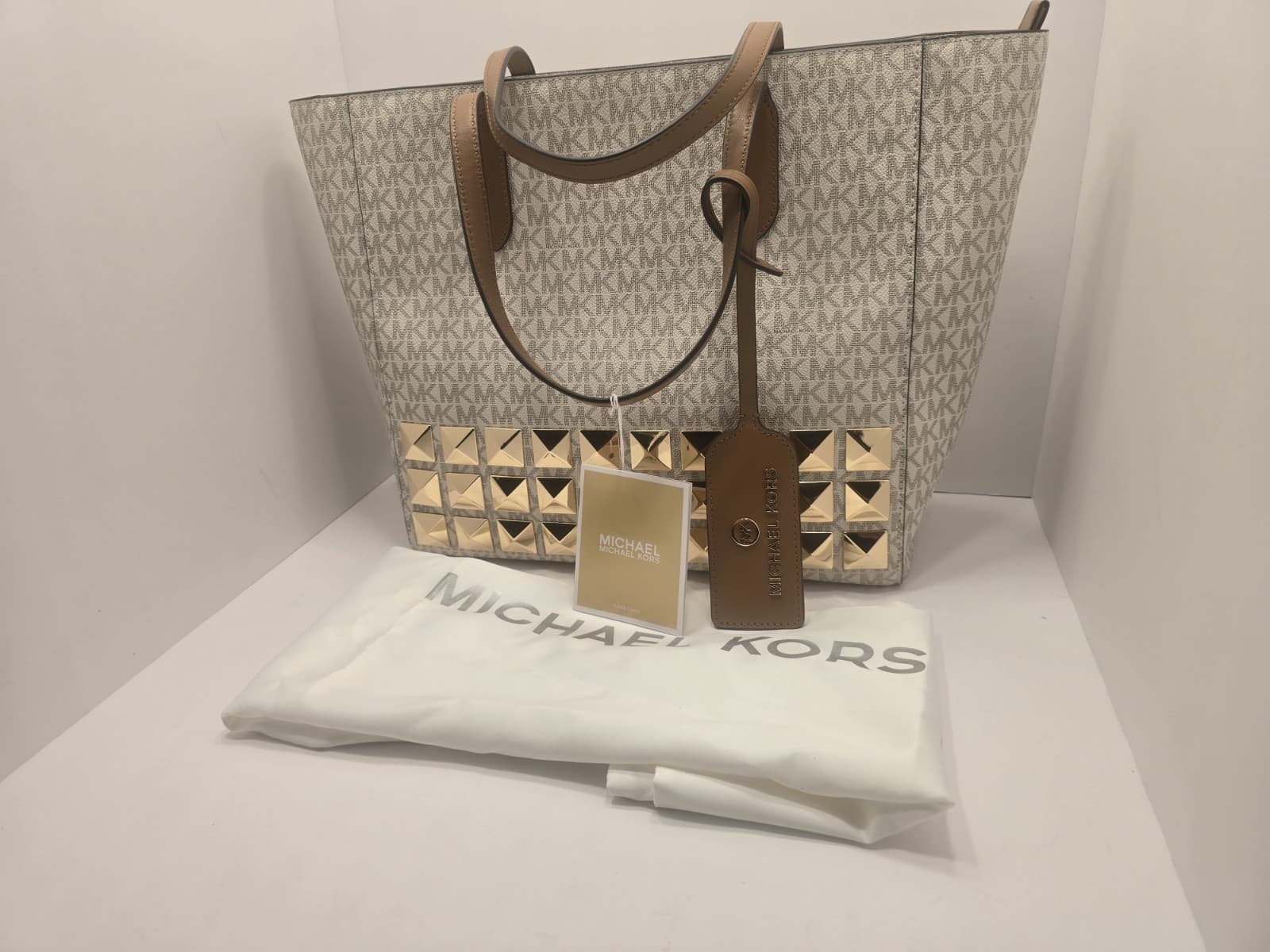 Michael Kors Logo Sinclair Large Leather East West Grab Tote With dust bag & tag - Thumbnail 3