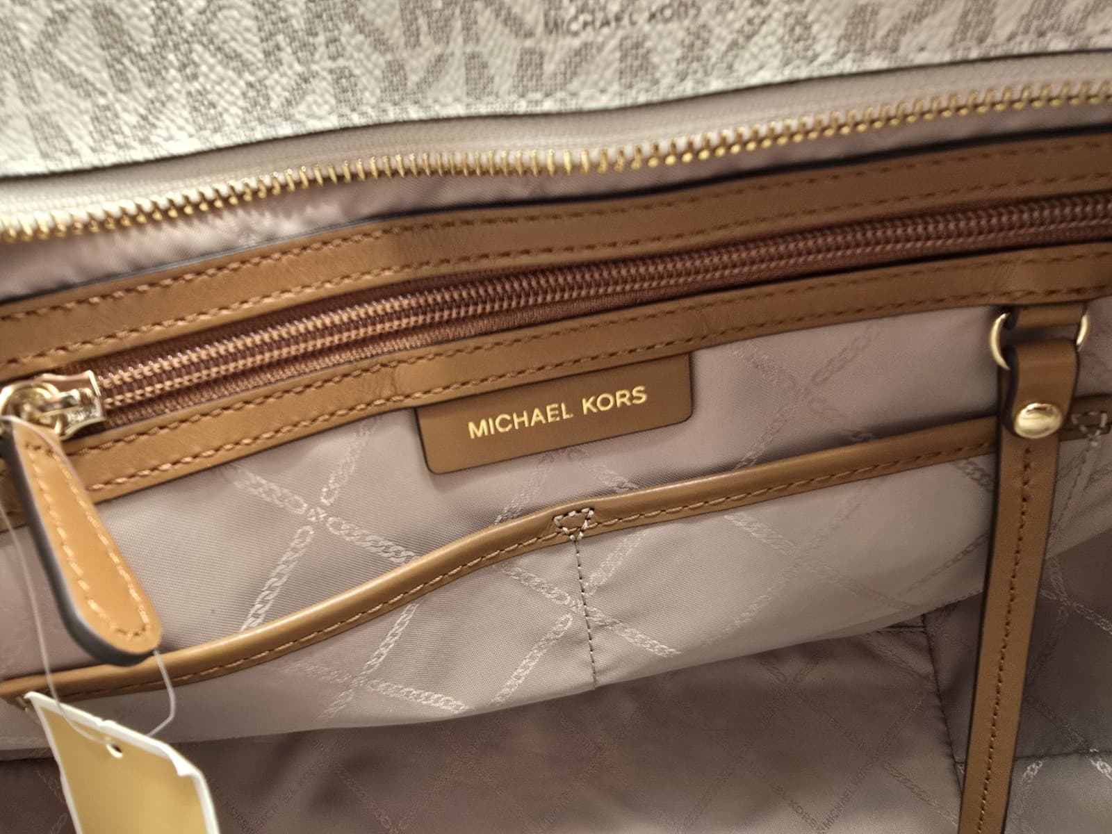 Michael Kors Logo Sinclair Large Leather East West Grab Tote With dust bag & tag - Thumbnail 13