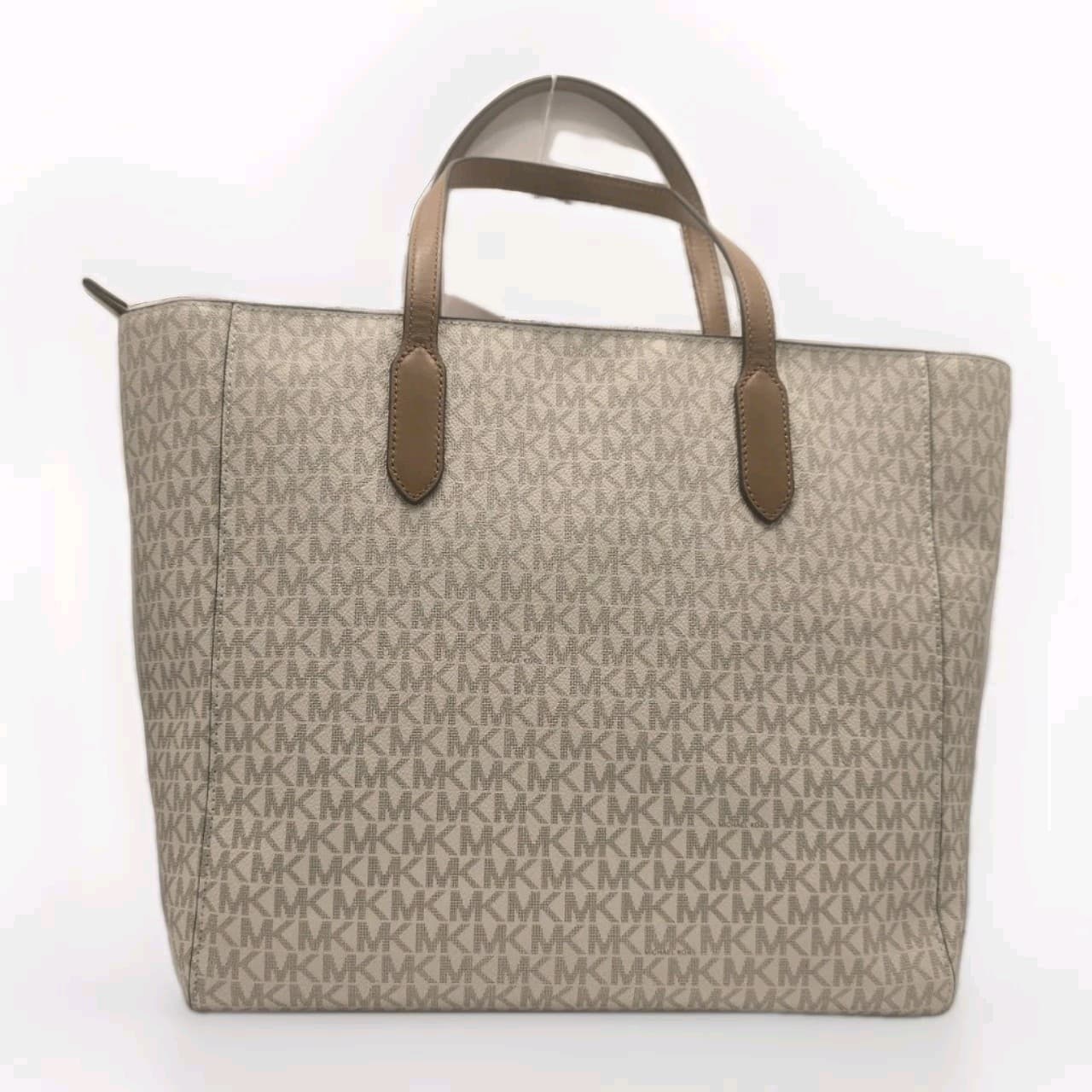 Michael Kors Logo Sinclair Large Leather East West Grab Tote With dust bag & tag - Thumbnail 9