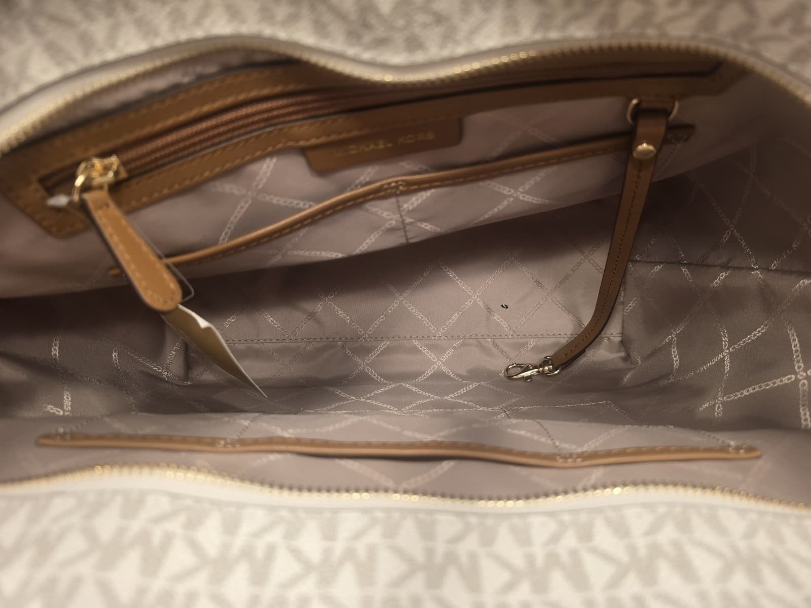 Michael Kors Logo Sinclair Large Leather East West Grab Tote With dust bag & tag - Thumbnail 12