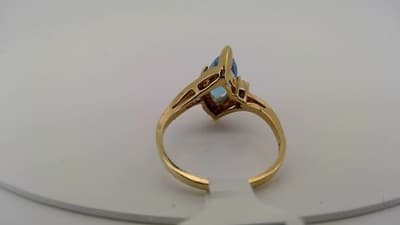 Blue Topaz Lady's Stone Ring 10K Yellow Gold 1.82g Size:6 (GJE000182) - Thumbnail 7