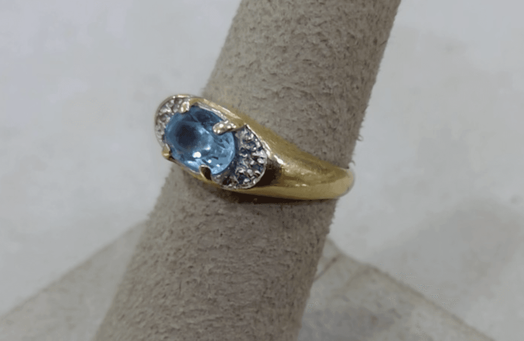 Aquamarine Lady's Stone Ring 14K Yellow Gold 2.1g Size:4 - Thumbnail 3
