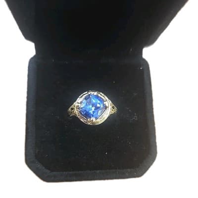 Ring 14k Yellow Gold Blue Spinel 3.7G. Size 5.5 - Thumbnail 4