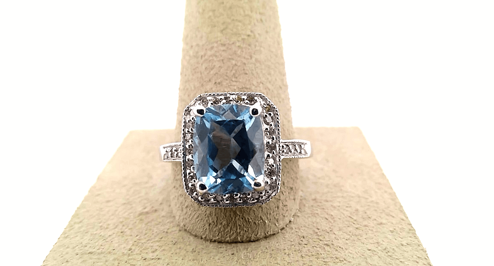 Blue Topaz Lady's Stone & Diamond Ring 18kt WHITE GOLD - Image 1