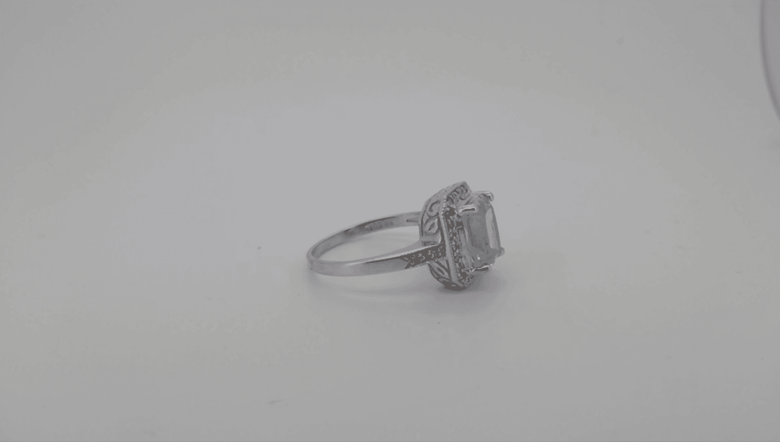 Blue Topaz Lady's Stone & Diamond Ring 18kt WHITE GOLD - Thumbnail 7