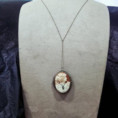 Vintage Cameo Gold-Diamond-Stone Brooch .10 CT. 14K Antique Gold 15g (GJE003671) - Image 1