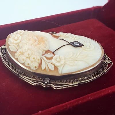 Vintage Cameo Gold-Diamond-Stone Brooch .10 CT. 14K Antique Gold 15g (GJE003671) - Thumbnail 8