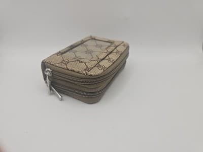 RFID Vinyl Zip Wallet - Light tan and dark tan - Thumbnail 8
