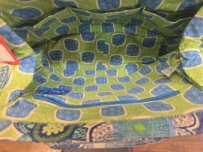 Vera Bradley Little Mandy Doodle Daisy Purse Floral Blue and Green Bag - Thumbnail 8