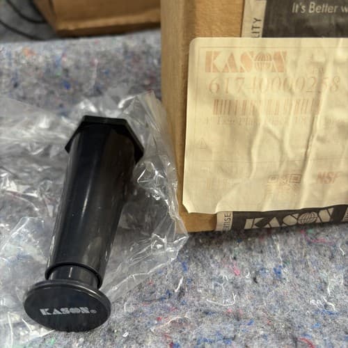 Kason 61740000258 4” Leg Plastic Blk 3/8” Flange - Thumbnail 3