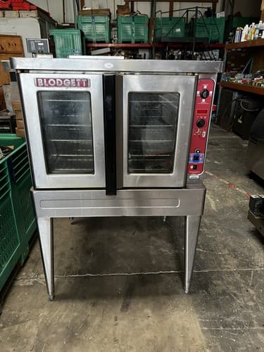 Blodgett Convection Oven (Natural Gas) With Dual Temp Range 80,000 Or 60,000 BTU - Image 1
